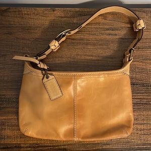 Coach Vintage Camel Leather Purse